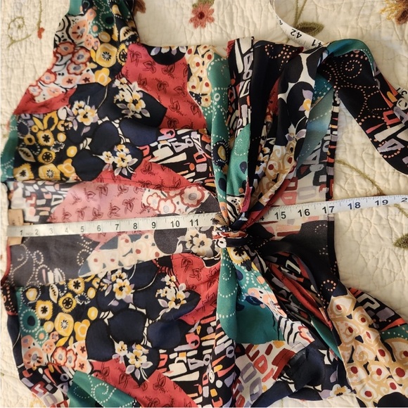 Anthropologie x kachel Cecily Wrap Blouse abstract floral sz 4 - Picture 5 of 7